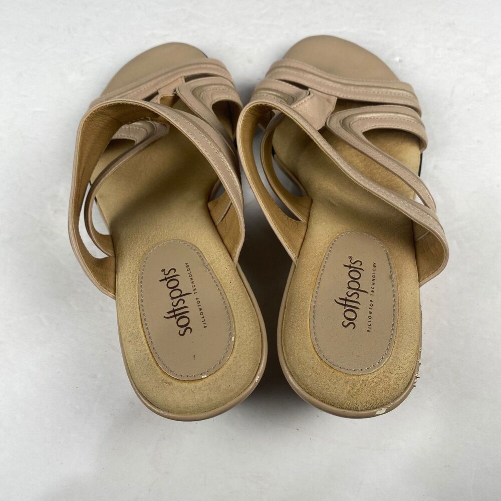 Softspots Women's size 9.5 W Beige Slip On Leather Wedge Sandals Open Toe
